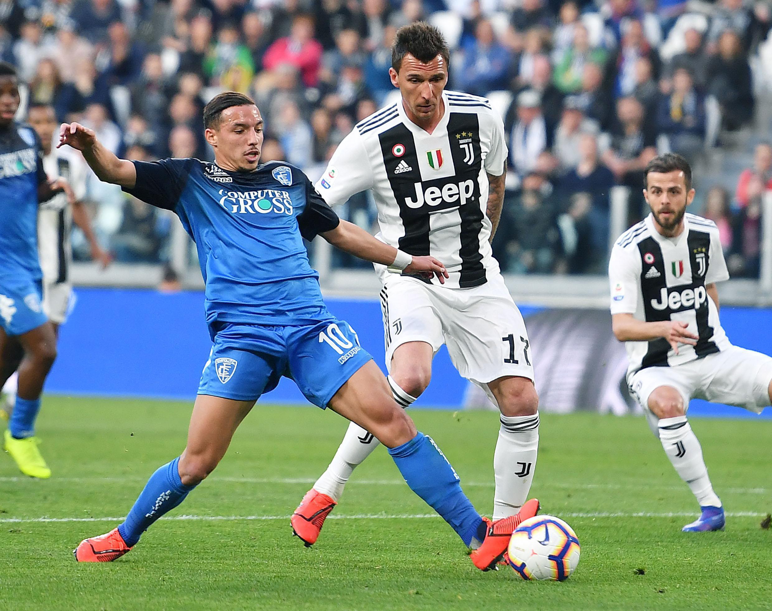 多特蒙德青春风暴彻底打开局面（多特蒙德青年军全面破局）