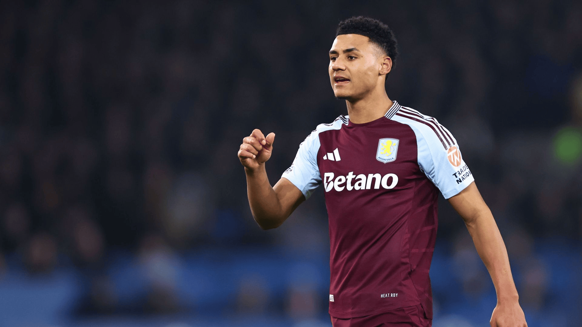 罗马诺：利物浦引进威尔-赖特交易完成，双方已签下三年合同（罗马诺：利物浦完成引进威尔-赖特，双方签约三年）