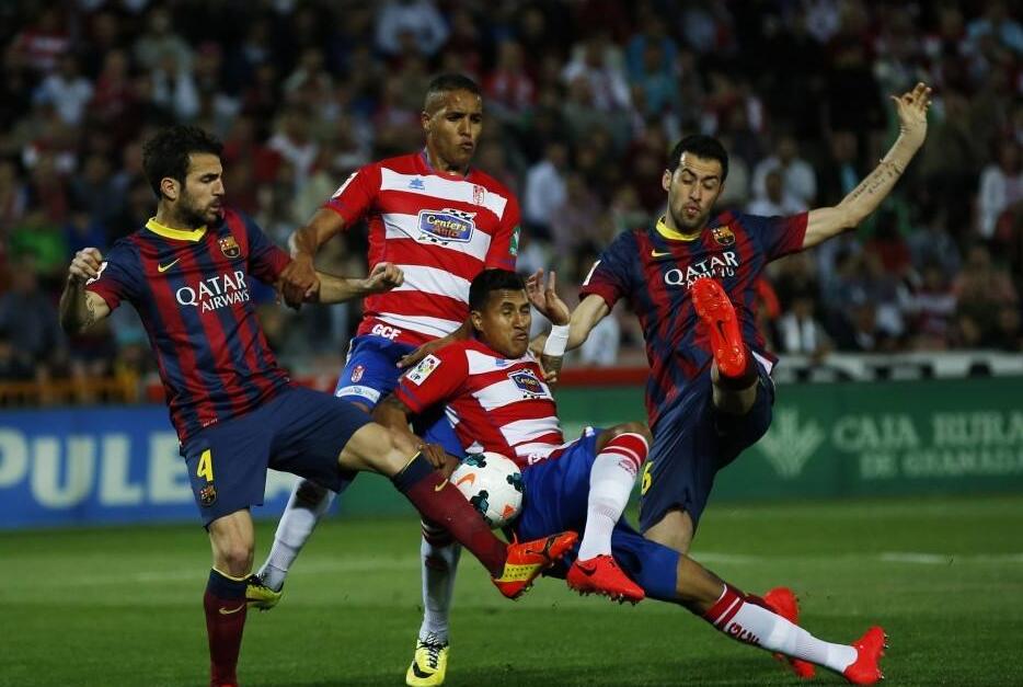 迪亚斯：希望J罗能一直留在国家队，世界杯战葡萄牙目标拿3分（迪亚斯：盼J罗长期留队，世界杯对葡萄牙力争全取三分）