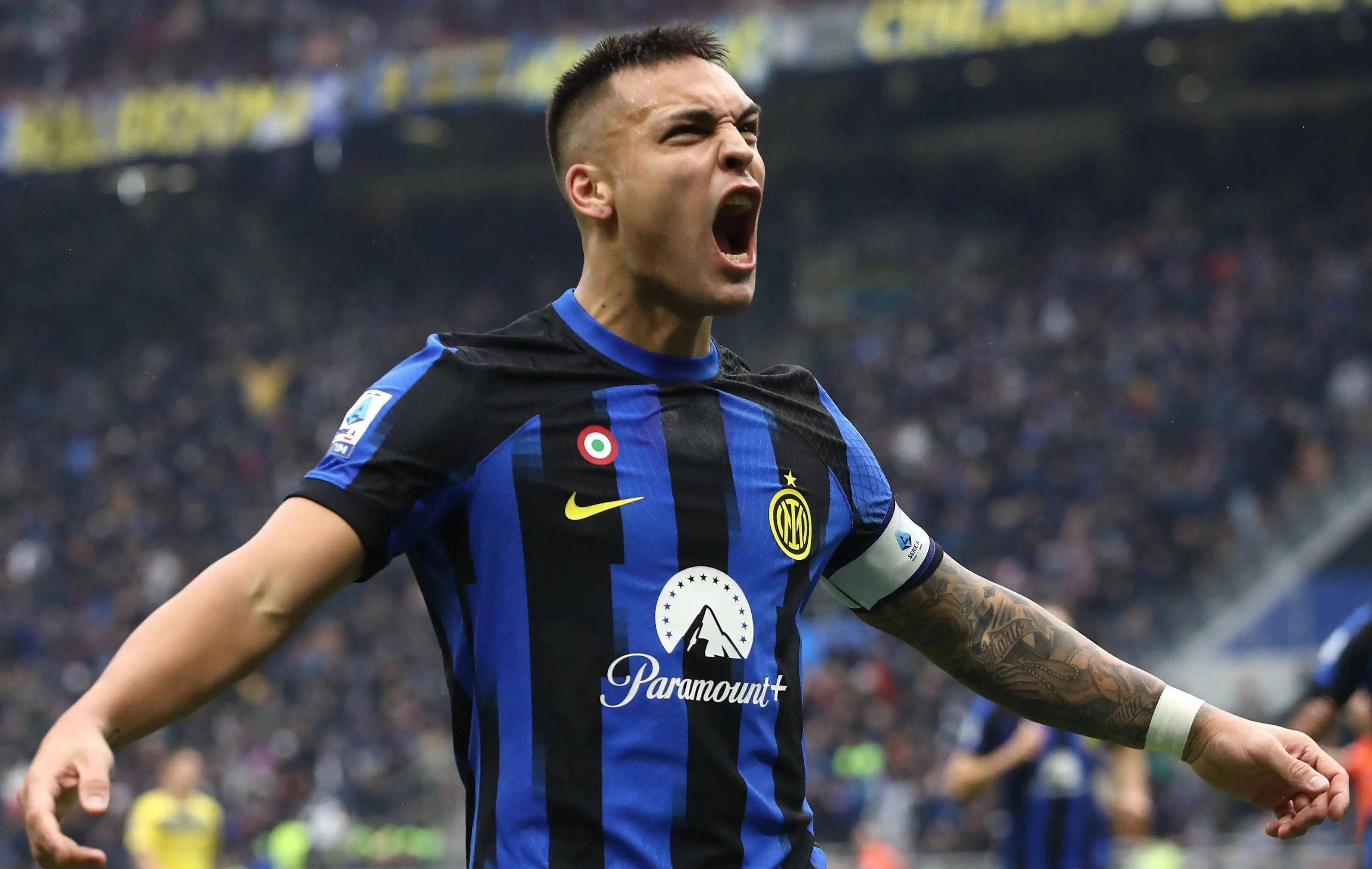 克罗斯谈皇马现状：不要总谈过去，我不需要别人说我想你（克罗斯谈皇马近况：别总谈过去，我不需要别人说想我）