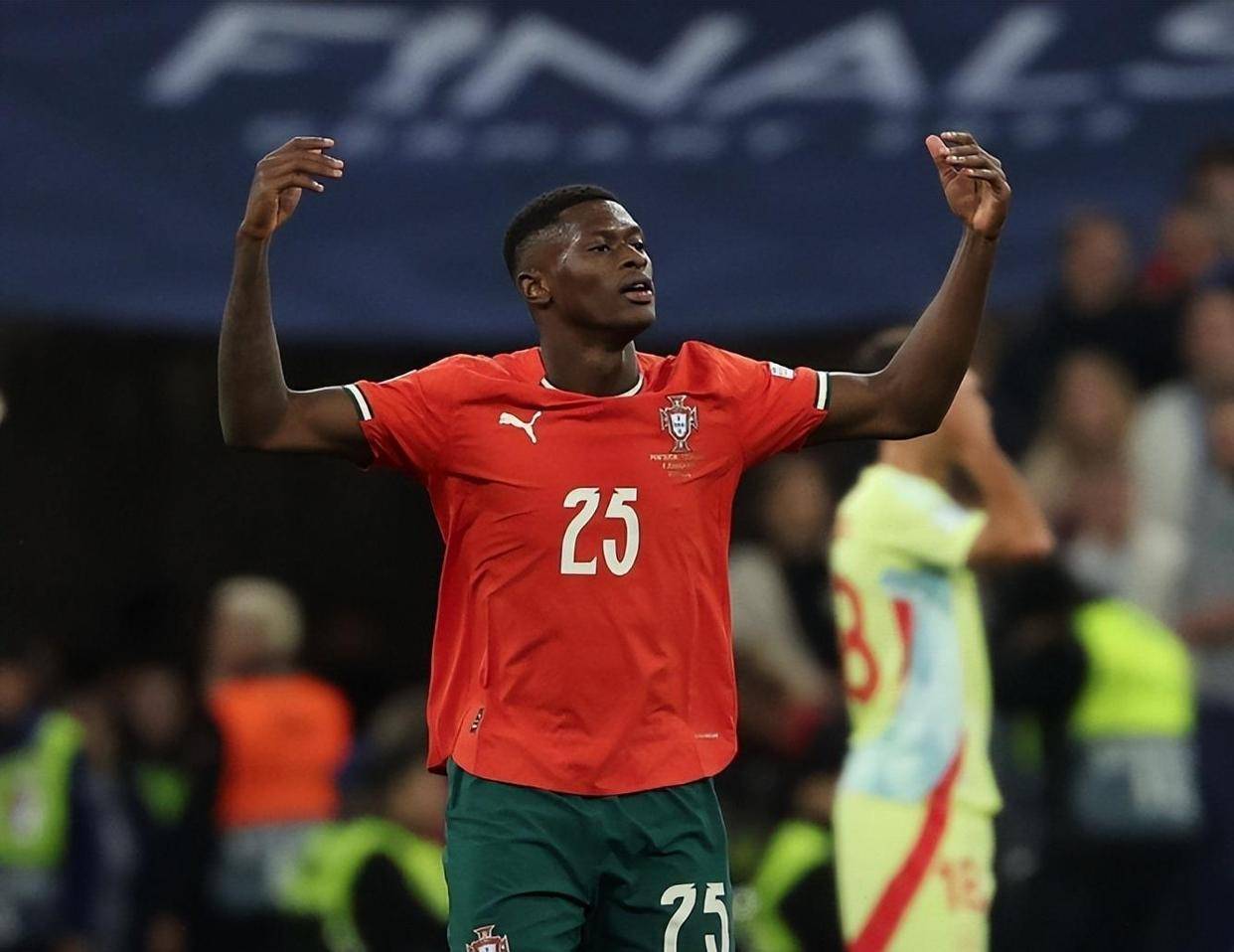 里肯：多特还缺少对追求胜利的斗志；科瓦奇和球队之间没问题（里肯：多特仍缺争胜斗志，科瓦奇与球队关系无碍）