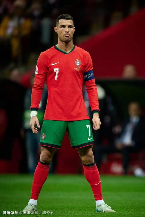 亚马尔：梅西是历史最佳，但我不想成为梅西，我想走自己的路（亚马尔：梅西乃史上最佳，但我不想做第二个梅西，我要走自己的路）