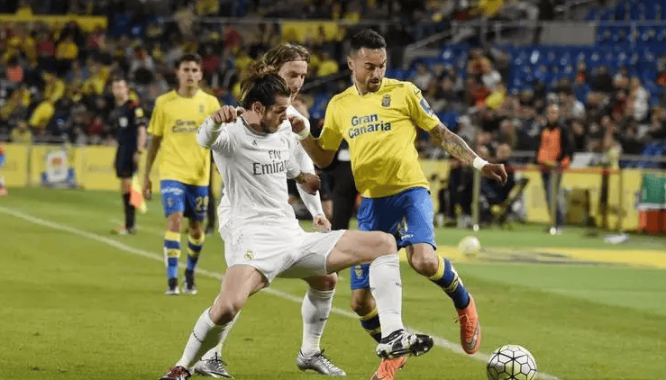 传闻：除枪手外，拜仁和切尔西也在密切关注罗比尼奥-瓦斯（阿森纳之外，拜仁与切尔西也在密切关注罗比尼奥-瓦斯）